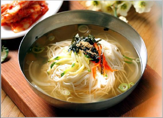아부지 국수 이미지