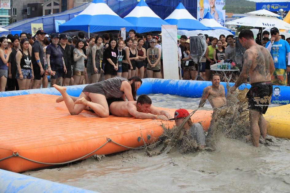 세계인이 즐기는 보령 머드축제 / 몹신 그리고 난장