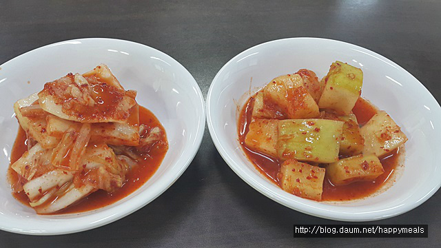 신논현역 맛집.수요미식회 만두국 대가. 가성비좋은 만두국.