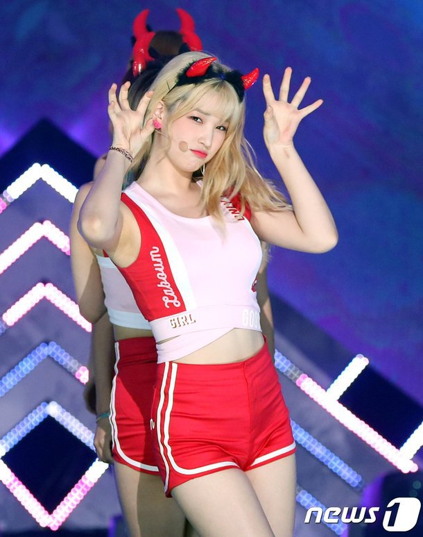 라붐 율희