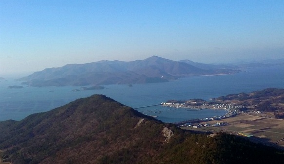 황남용의 시 '겨울의 명상곡"