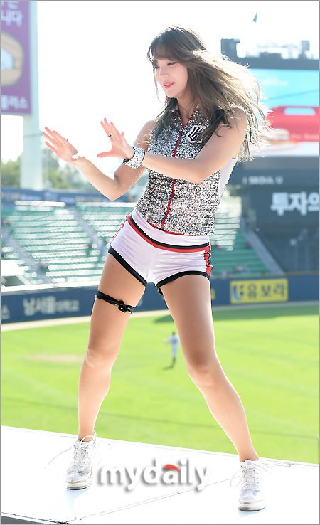 kt 위즈 치어리더 김진아